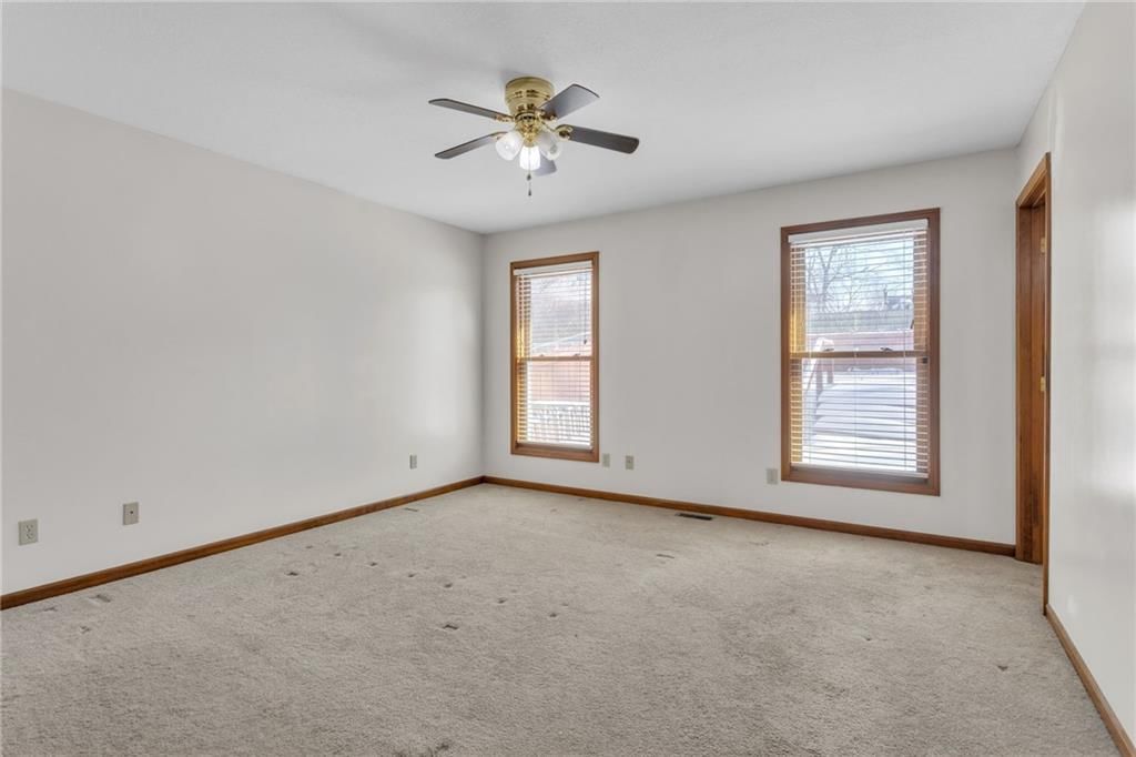 2617 Buehler Avenue — photo 33