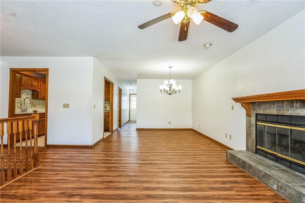 2617 Buehler Avenue — photo 7