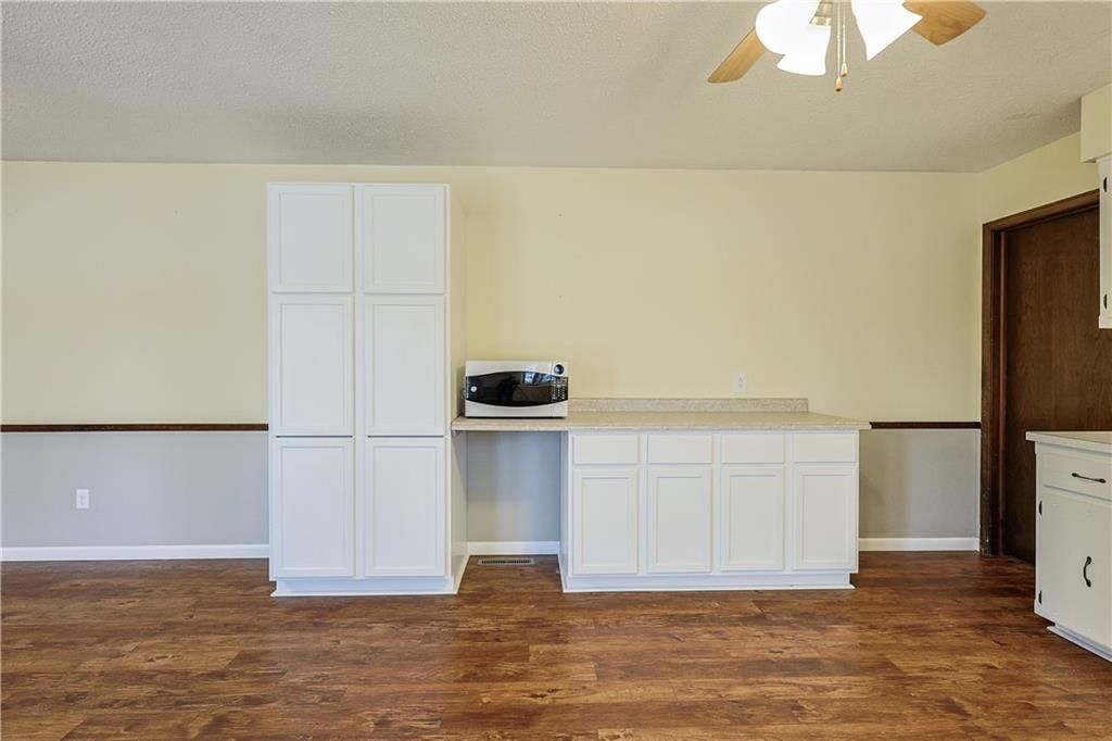 402 Frederick Drive — photo 29