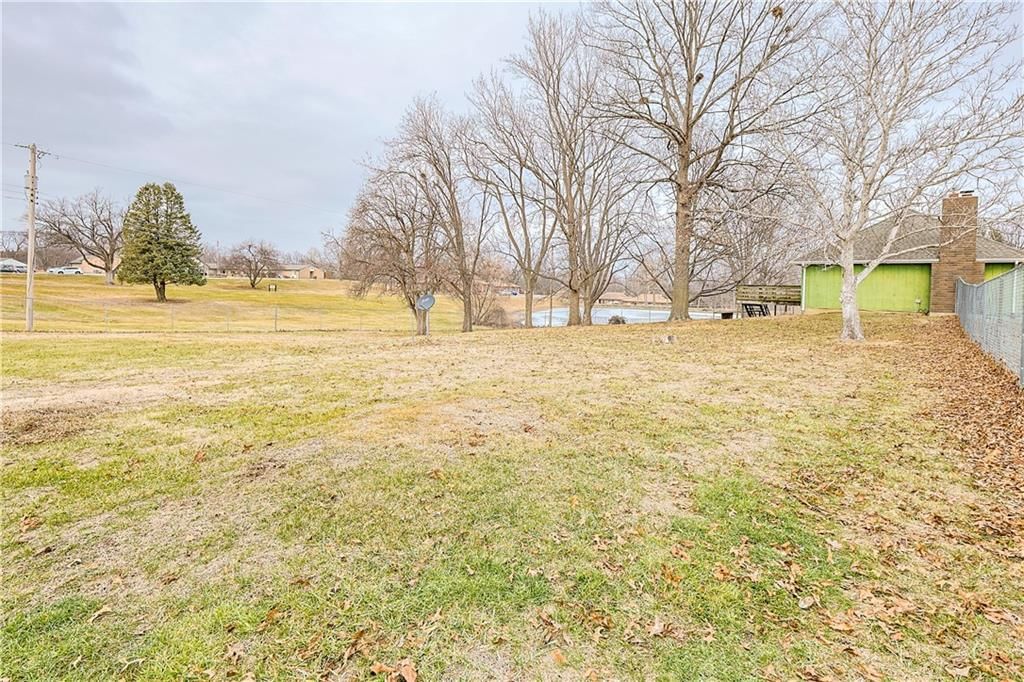 402 Frederick Drive — photo 5