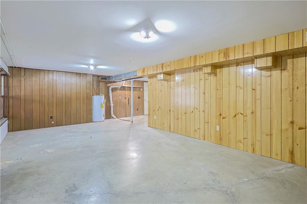 402 Frederick Drive — photo 49