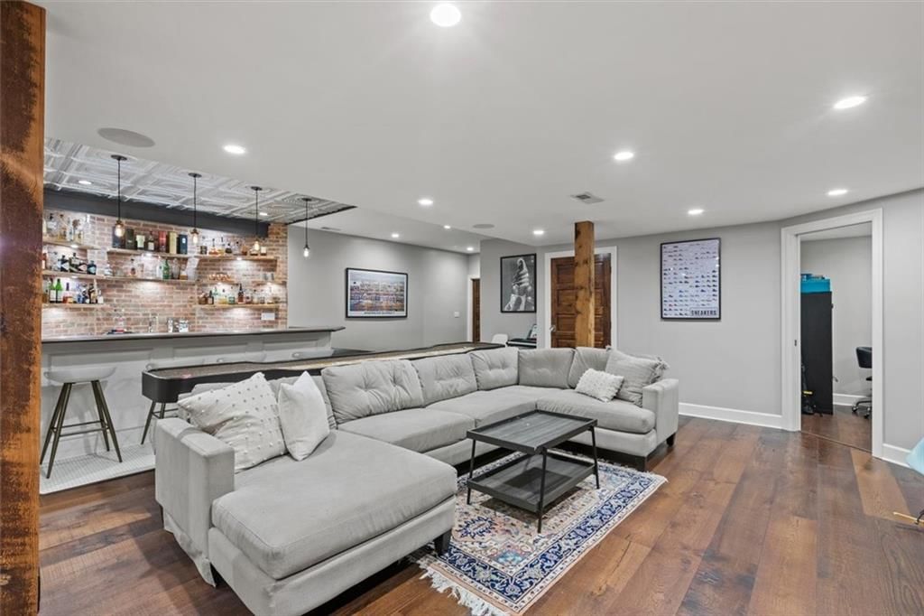 6205 N Mattox Road — photo 35