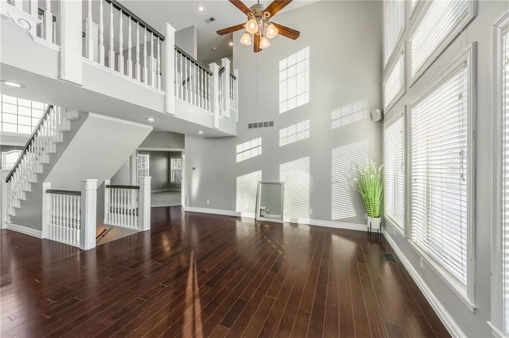 19225 Lane Tree Drive — photo 5