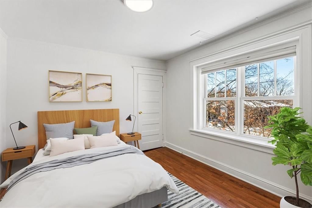 3323 Charlotte Street — photo 17