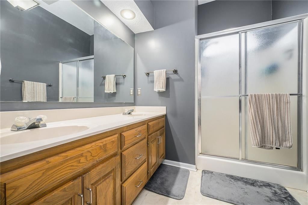 1220 S BRENTWOOD Place — photo 10