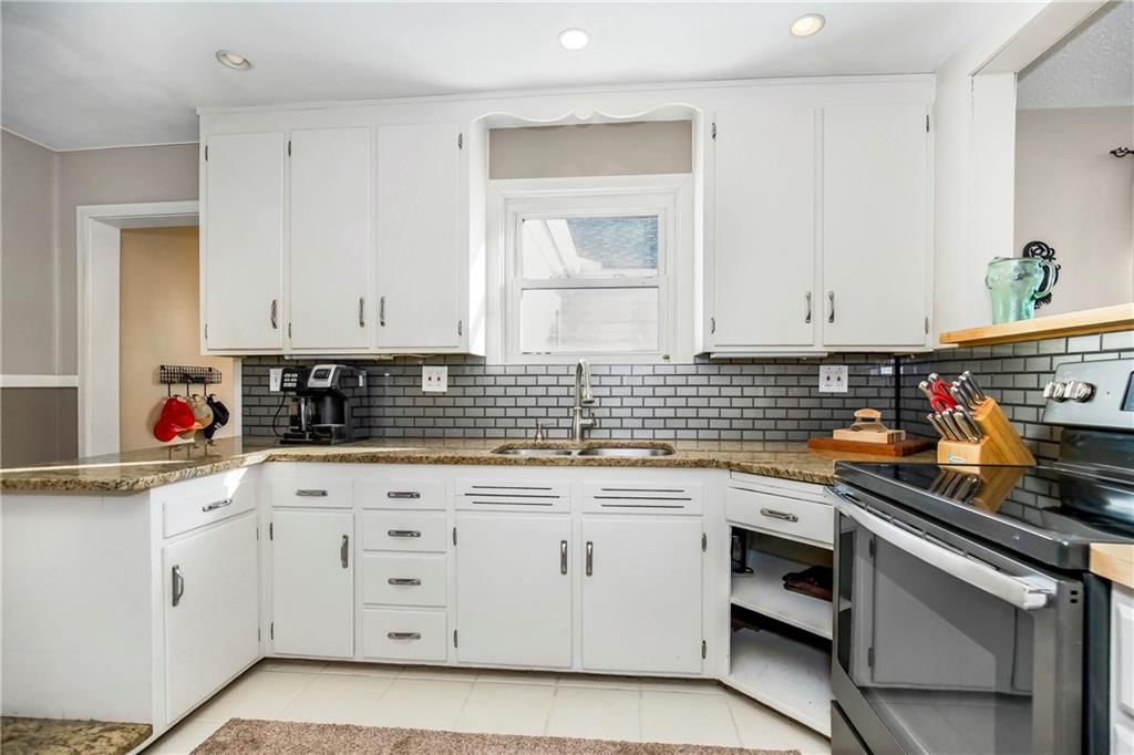 23705 King Road — photo 9