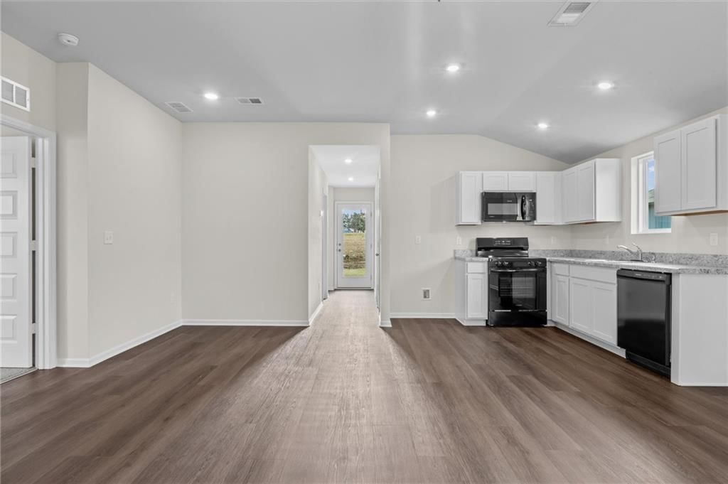 37830 W 207th Terrace — photo 5