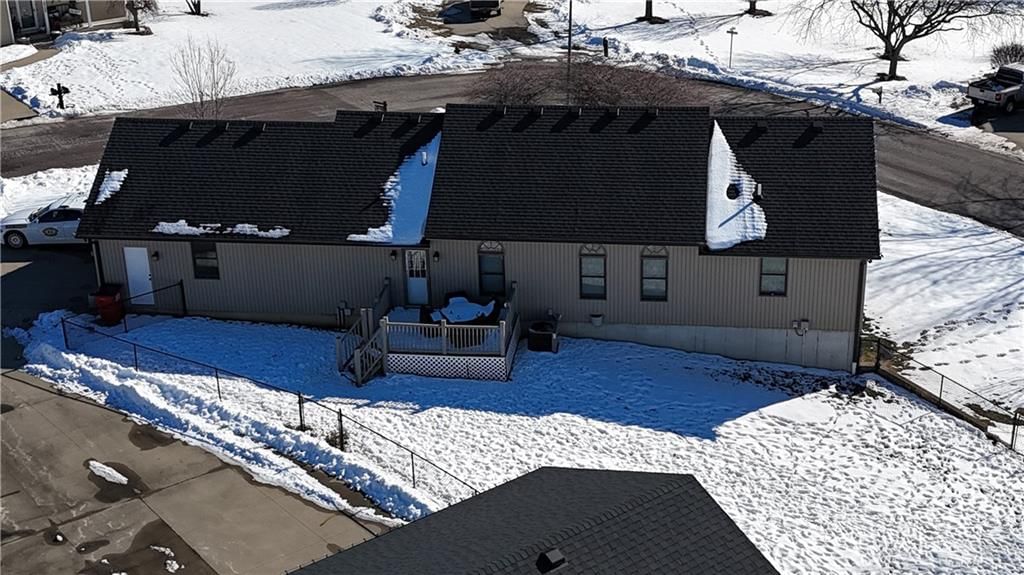 16765 Lee Drive — photo 42