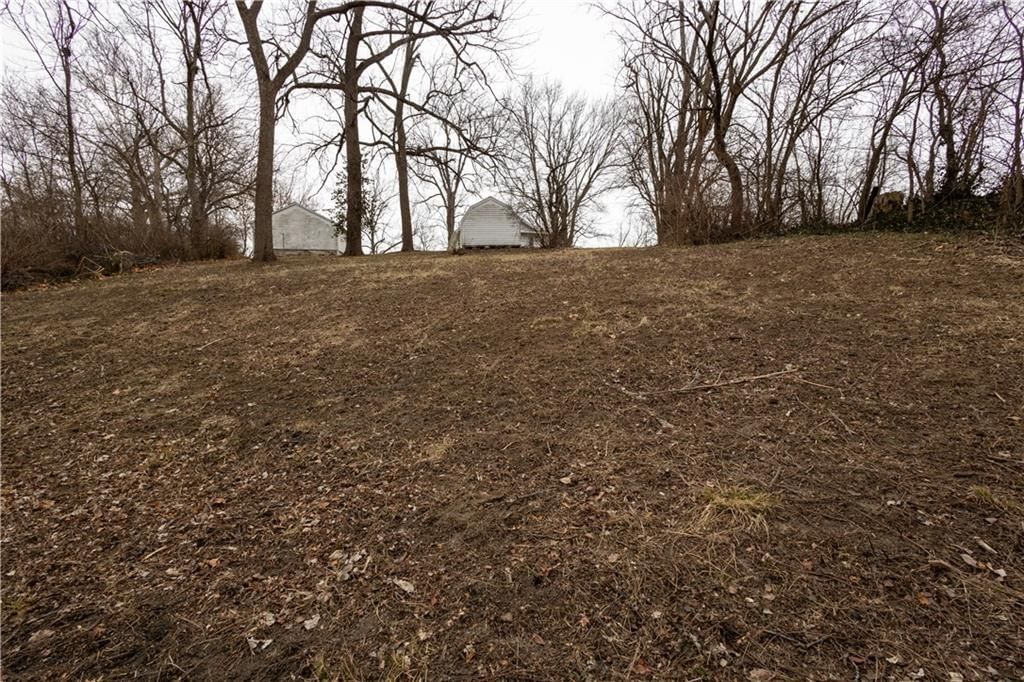 2209 Mary Avenue — photo 13