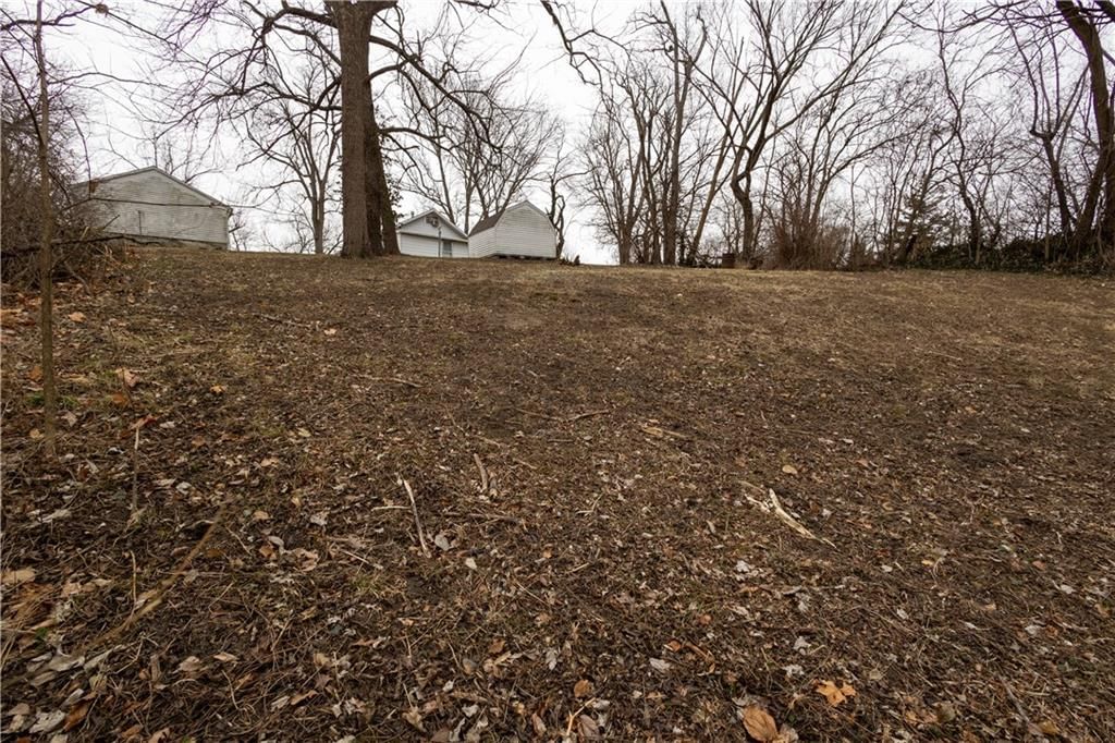 2209 Mary Avenue — photo 14