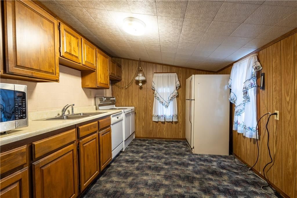 2209 Mary Avenue — photo 35