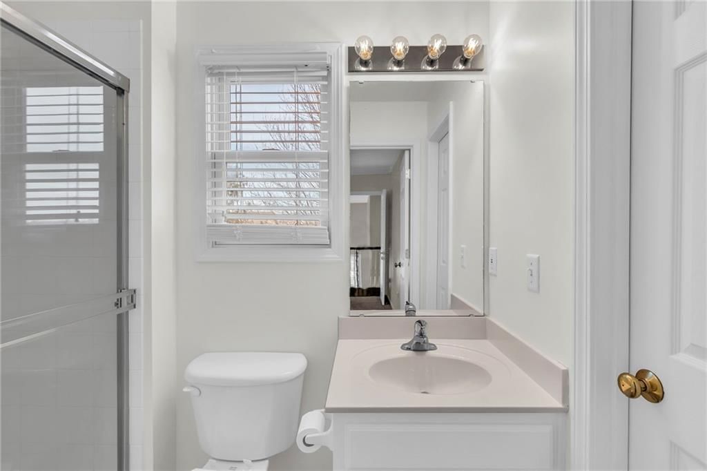 9703 N LAUREL Avenue — photo 27