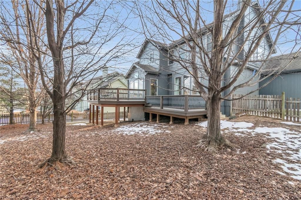 9703 N LAUREL Avenue — photo 36