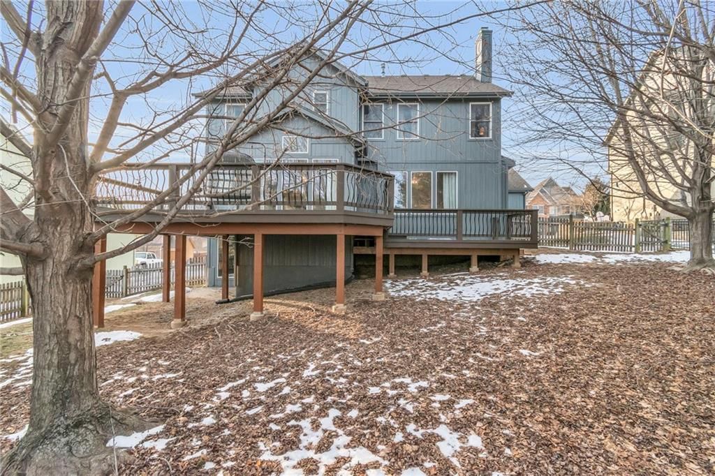 9703 N LAUREL Avenue — photo 37