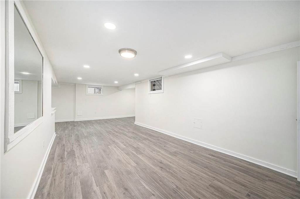 2401 E 109th Street — photo 19