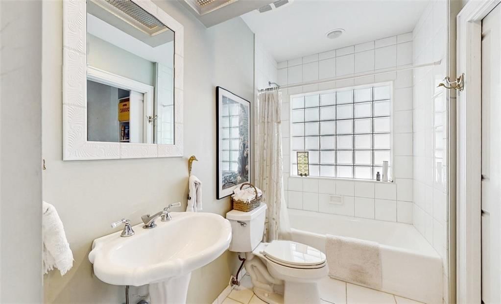 2721 W 69th Street — photo 31