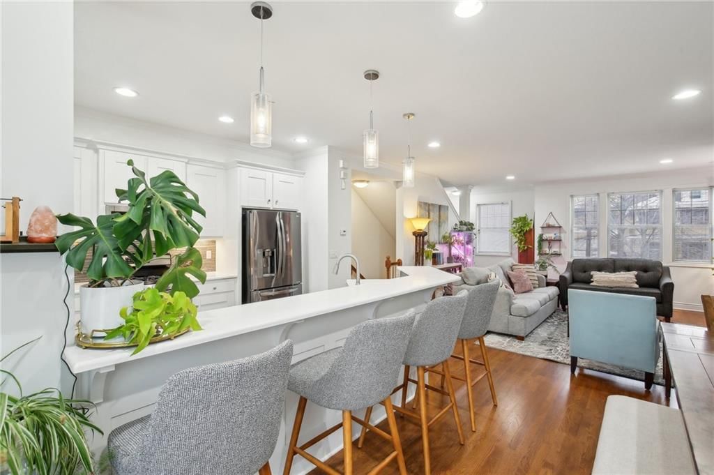 203 W 34th Street — photo 10