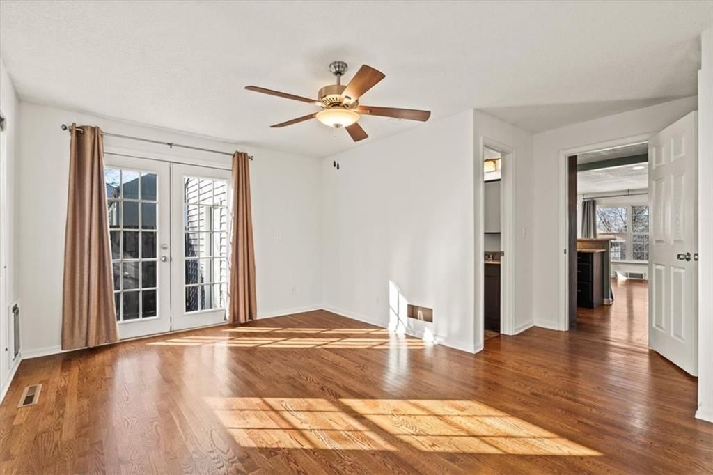 5231 Riggs Street — photo 14