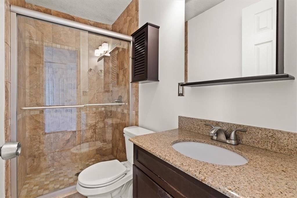5231 Riggs Street — photo 15