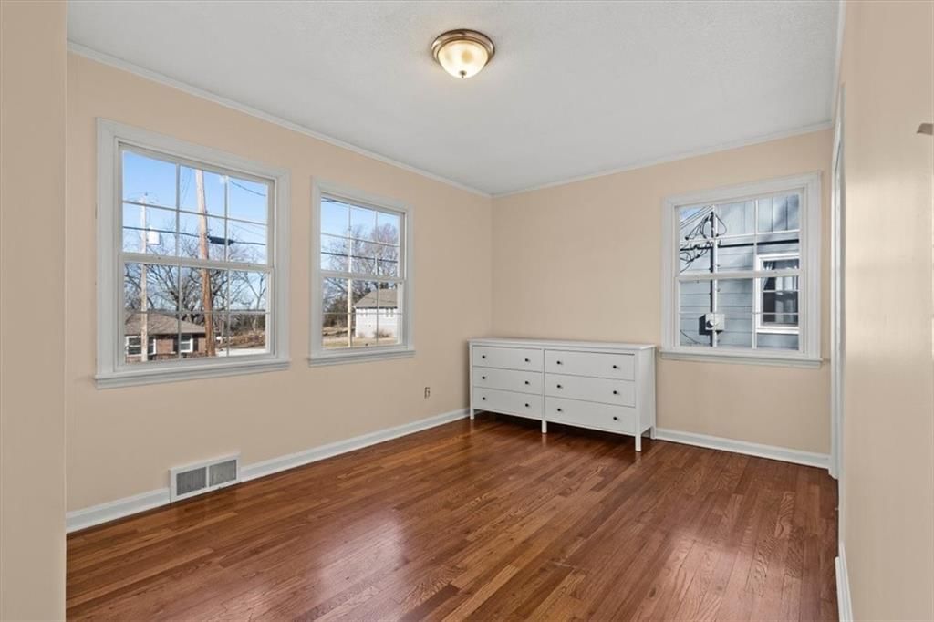 5231 Riggs Street — photo 18