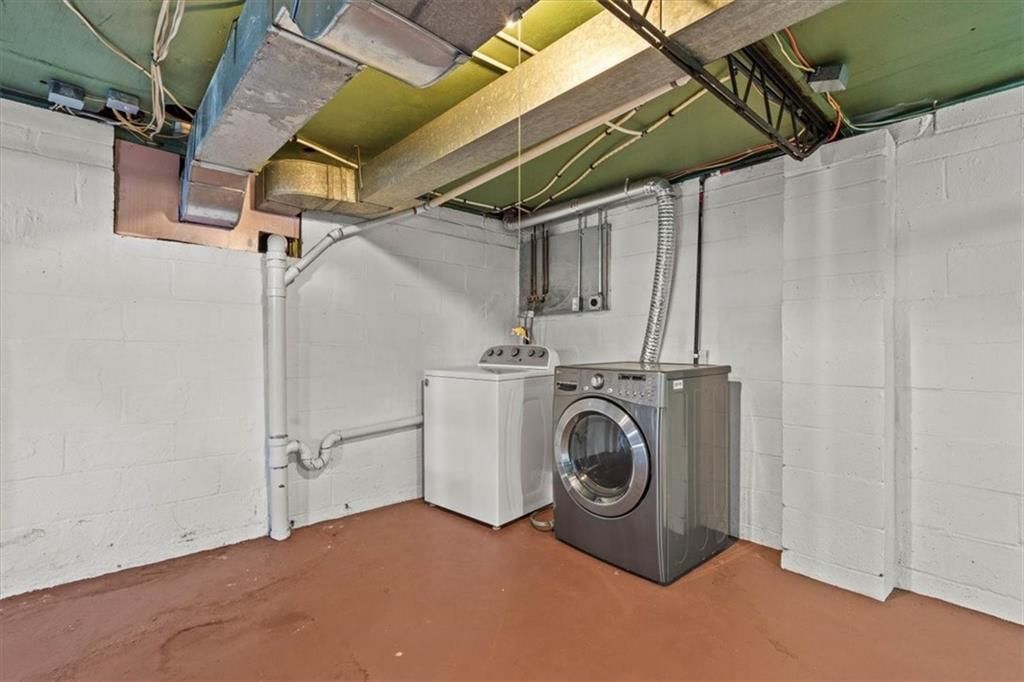 5231 Riggs Street — photo 24