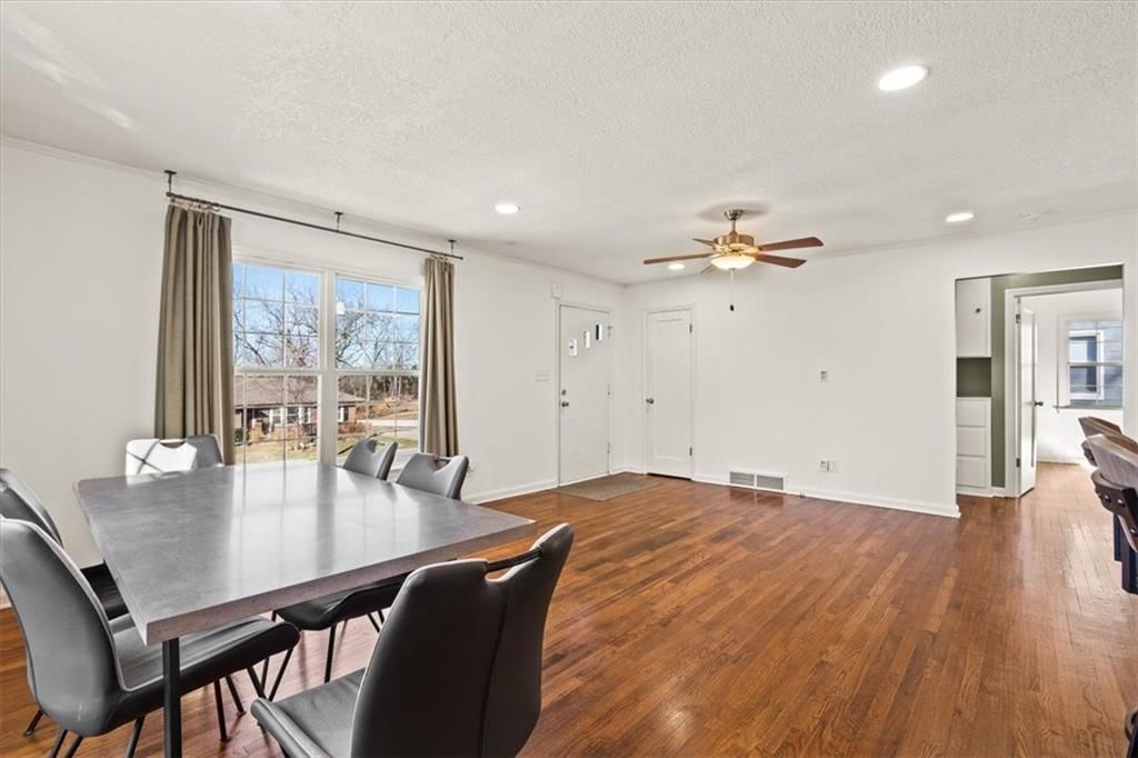 5231 Riggs Street — photo 6