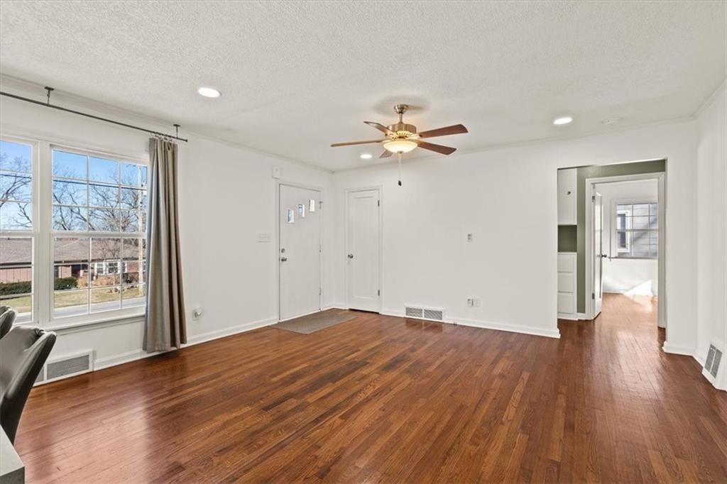 5231 Riggs Street — photo 7