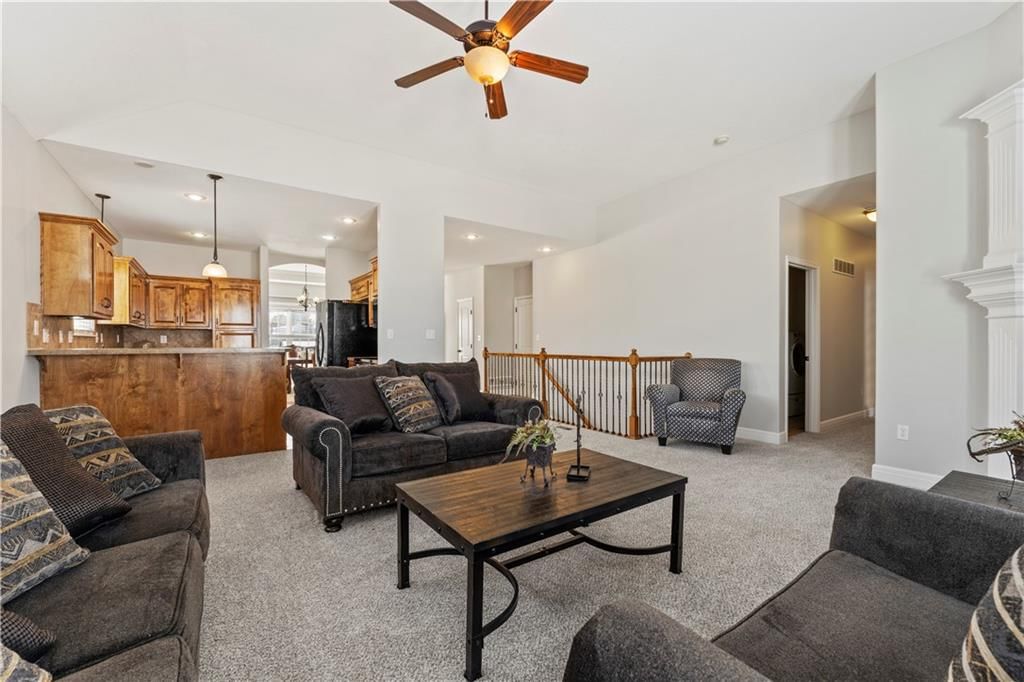 2319 NW Hedgewood Drive — photo 14