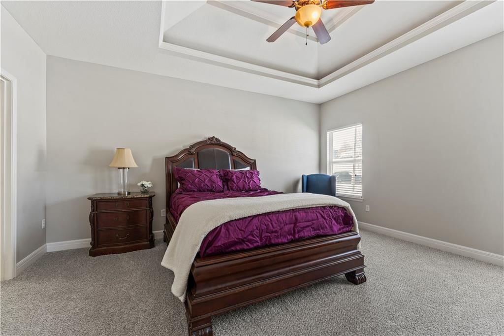 2319 NW Hedgewood Drive — photo 16