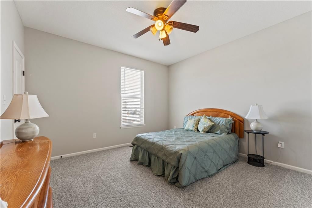 2319 NW Hedgewood Drive — photo 19