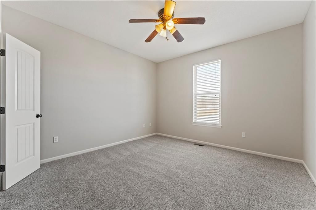 2319 NW Hedgewood Drive — photo 21