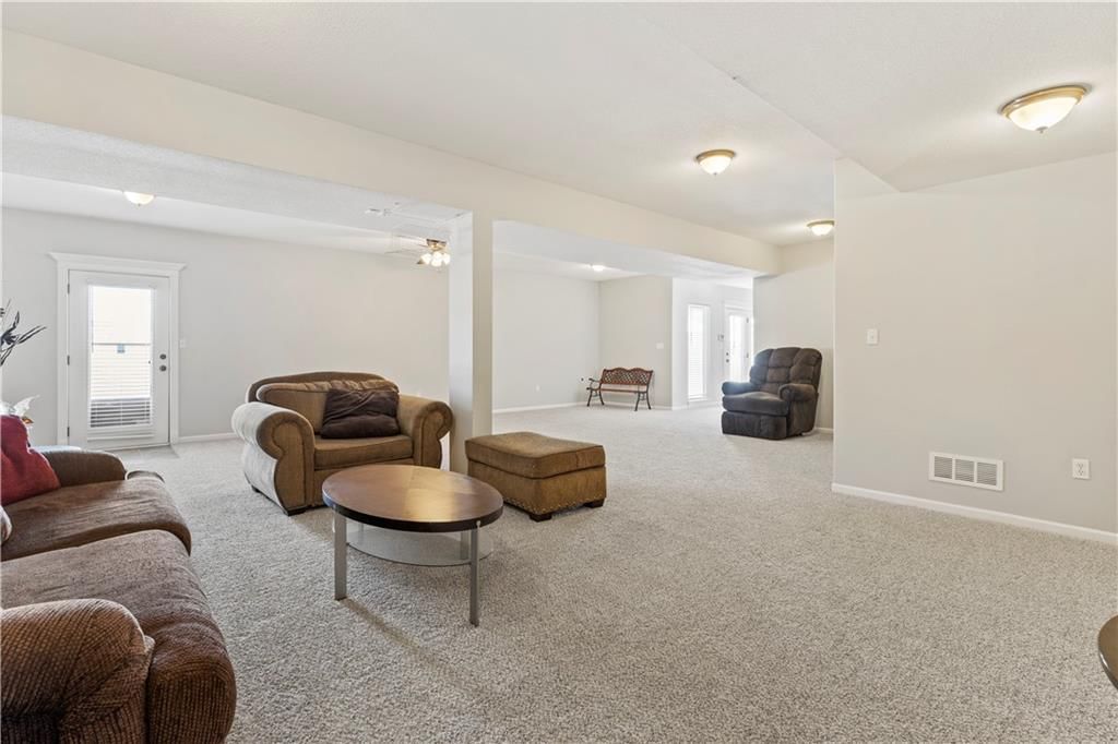 2319 NW Hedgewood Drive — photo 29