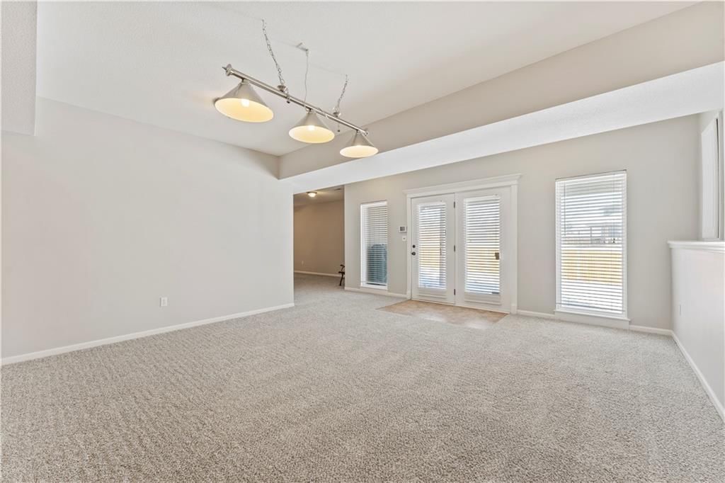 2319 NW Hedgewood Drive — photo 30