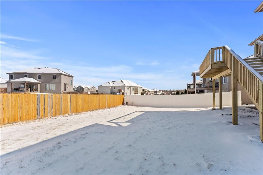 2319 NW Hedgewood Drive — photo 38