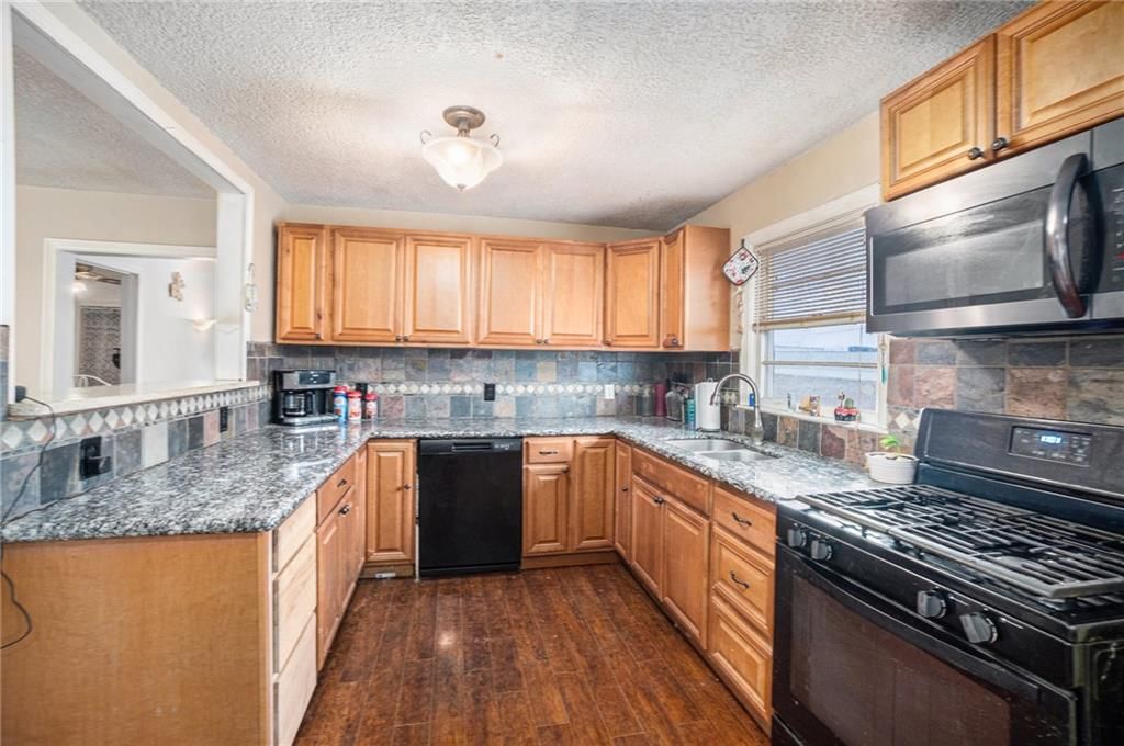 2315 Blue Ridge Boulevard — photo 11