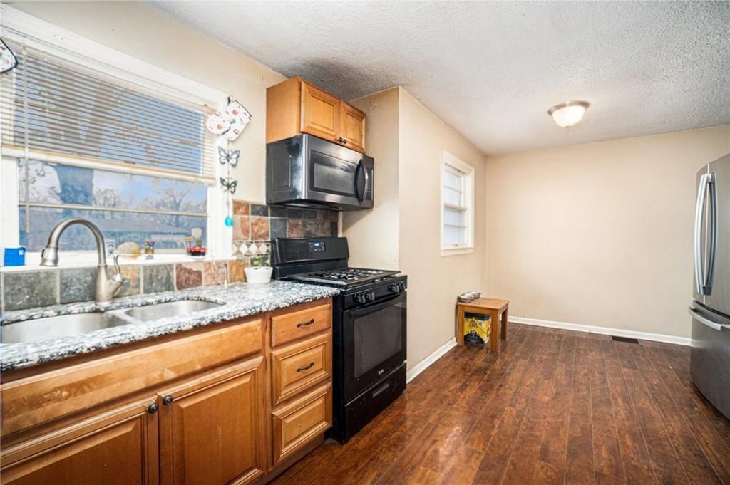 2315 Blue Ridge Boulevard — photo 12