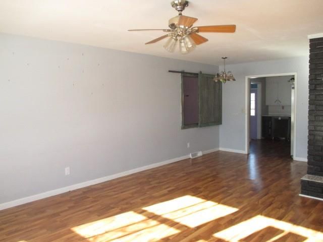 1004 Sycamore Drive — photo 6