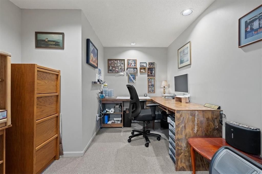 504 W 116 Street — photo 24