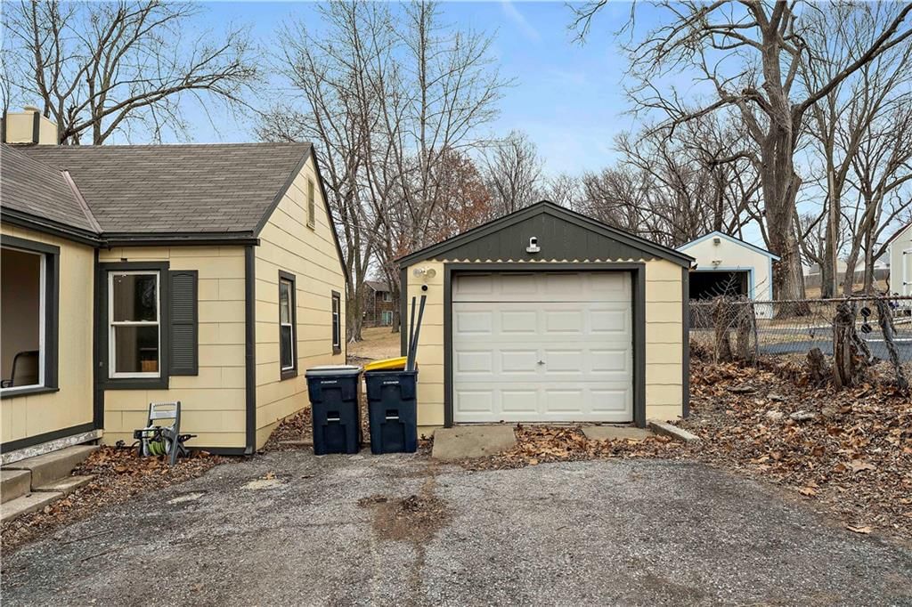 5318 NE 50TH Street — photo 31