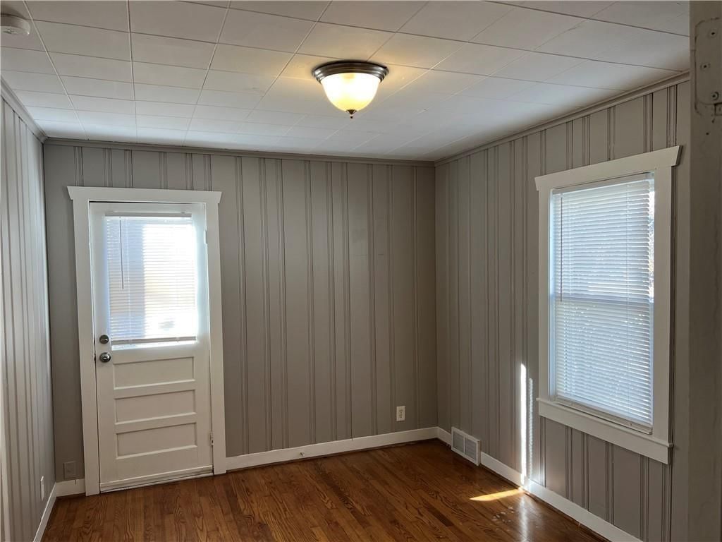 7128 Wabash Avenue — photo 18