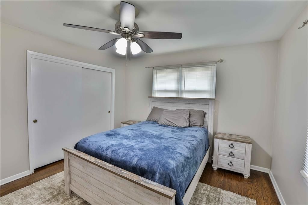 10200 TRACY Avenue — photo 12