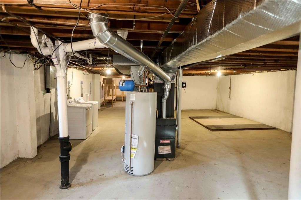 10200 TRACY Avenue — photo 18