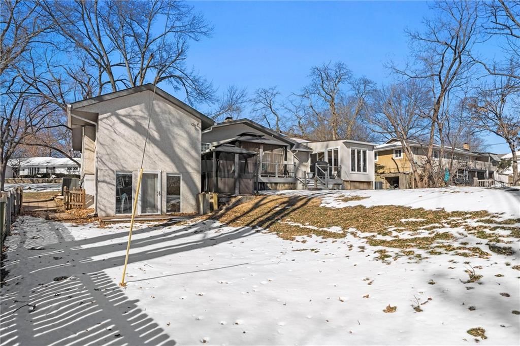 10409 Sagamore Road — photo 39
