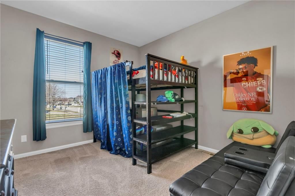 720 SW JOSEPH Circle — photo 25