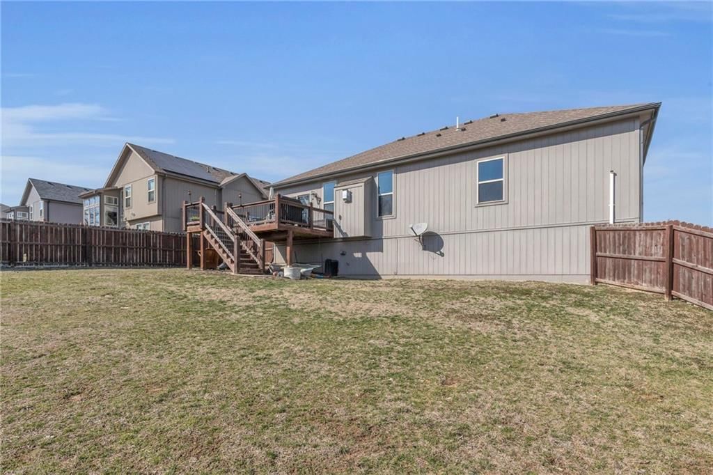 720 SW JOSEPH Circle — photo 36