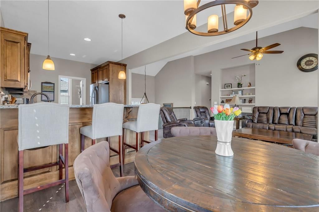 720 SW JOSEPH Circle — photo 10