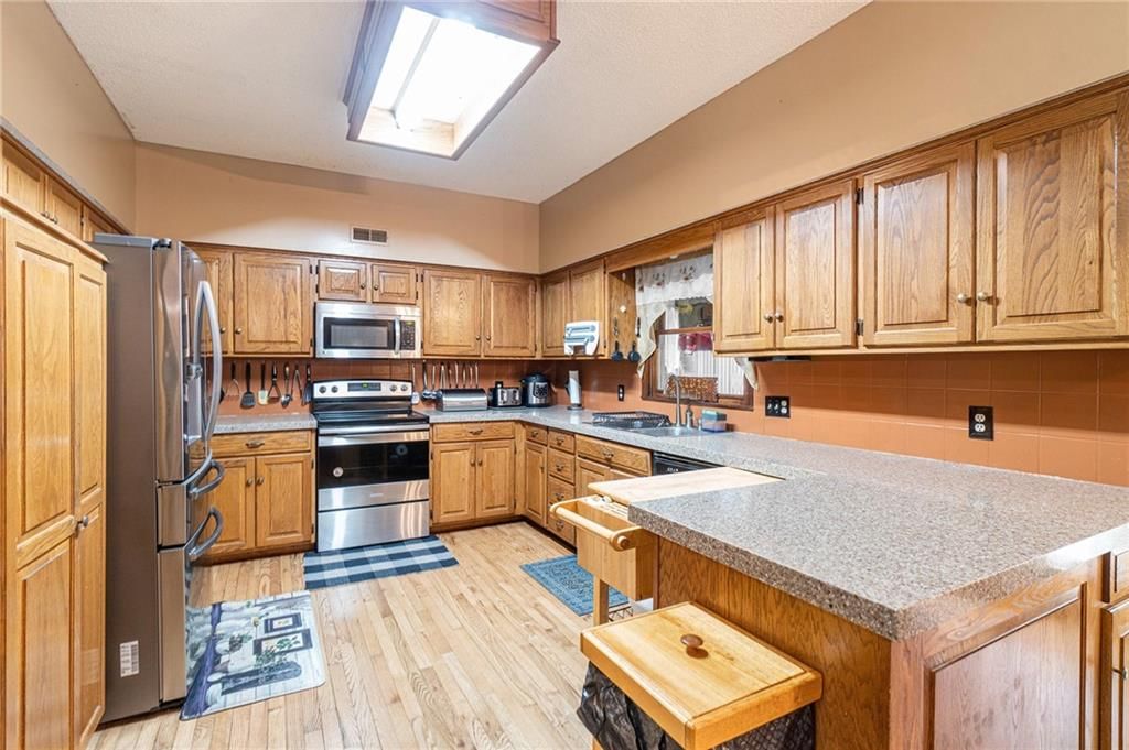 204 Canyon View Drive — photo 11