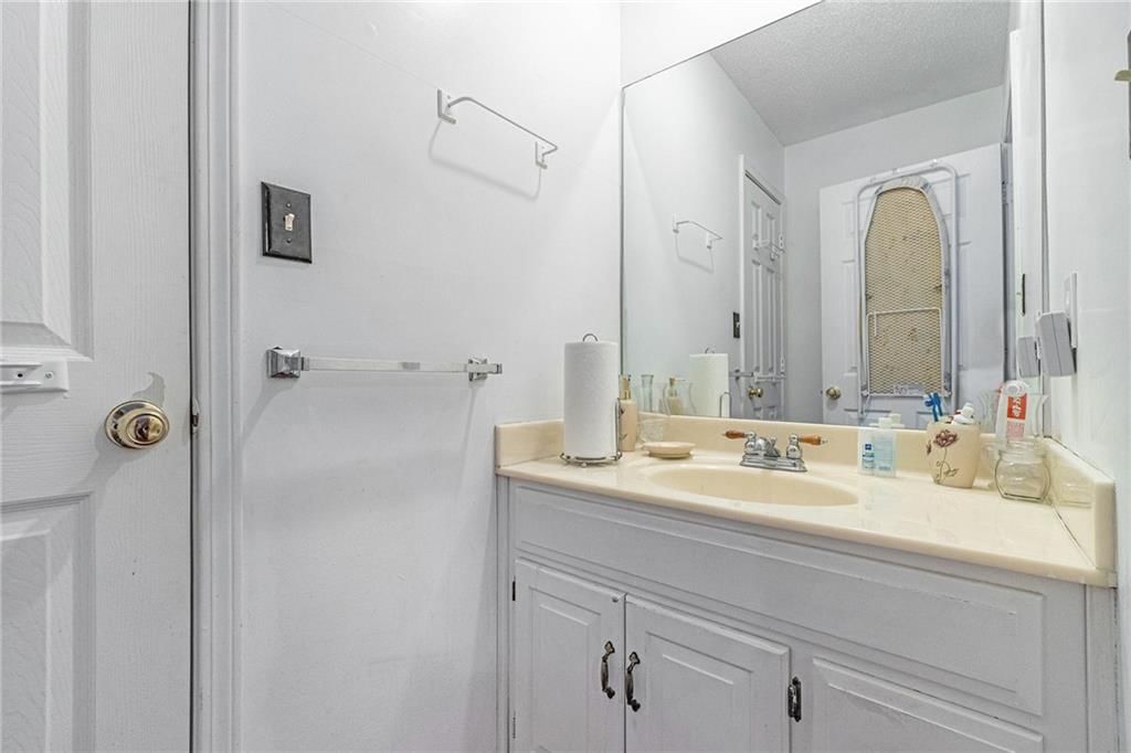 204 Canyon View Drive — photo 24