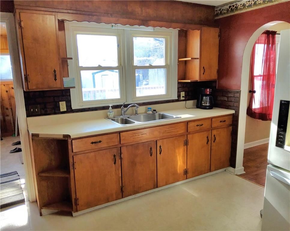 206 E Elm Street — photo 15