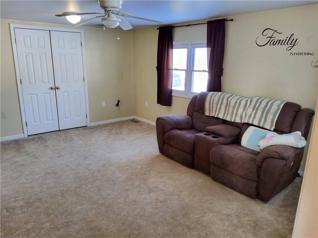 206 E Elm Street — photo 19